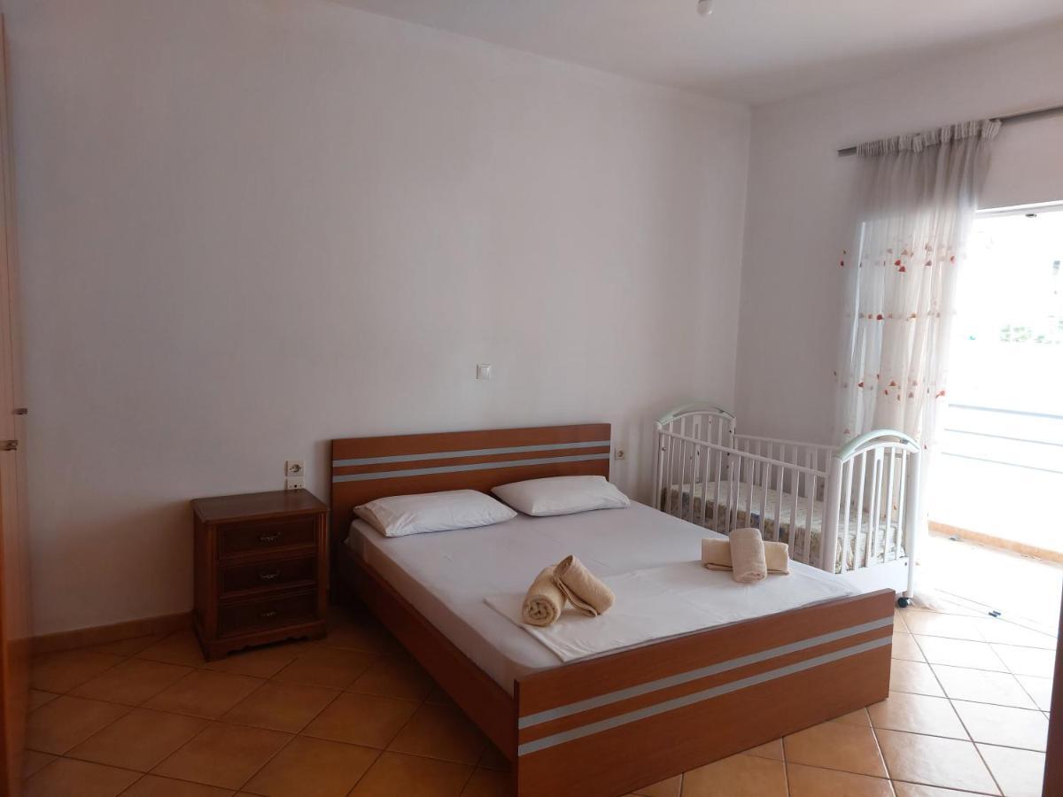 Family Apartments Саранда Экстерьер фото