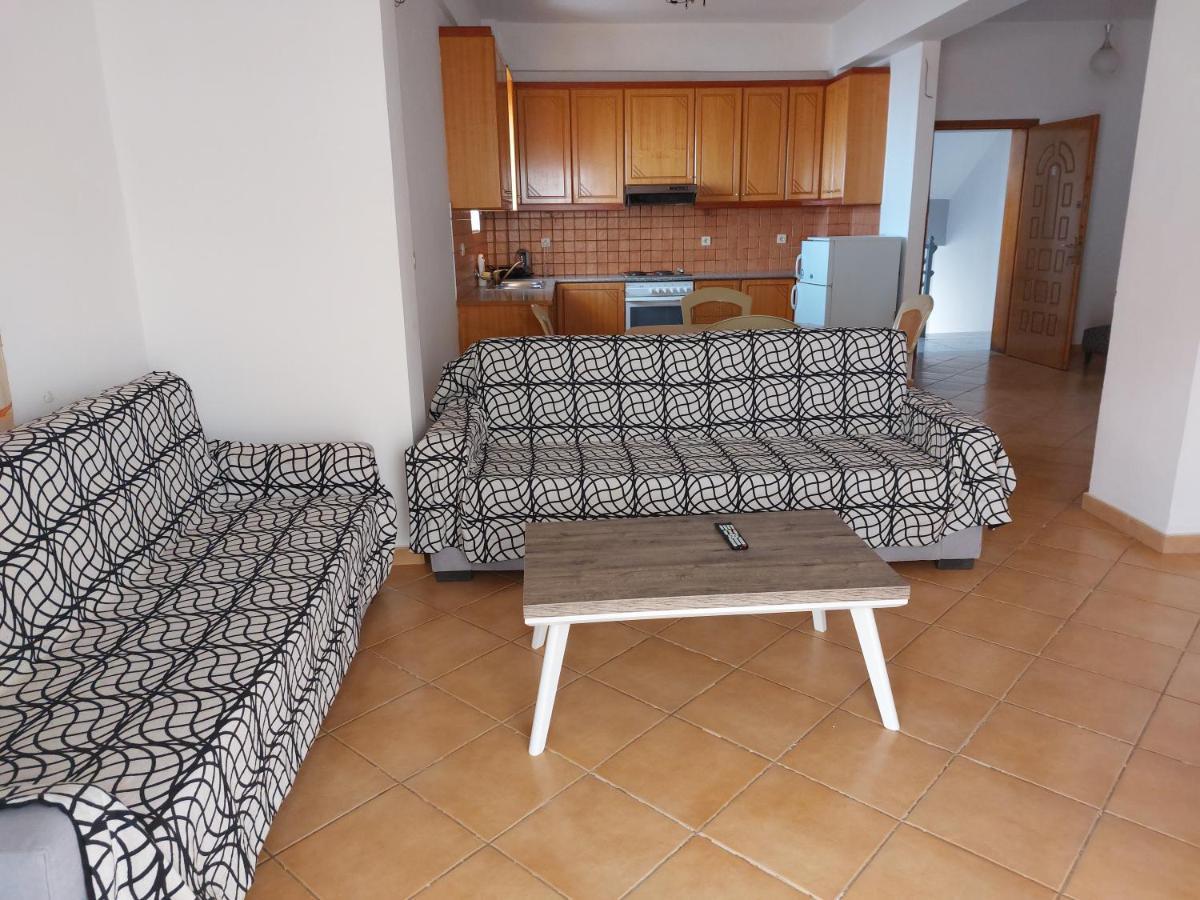 Family Apartments Саранда Экстерьер фото
